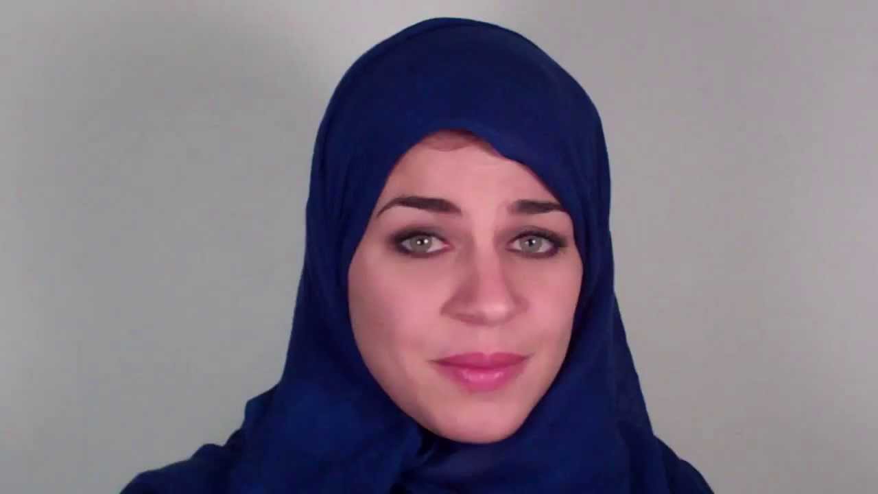 Osprey / Rania / Scene 1 / Mona Hala