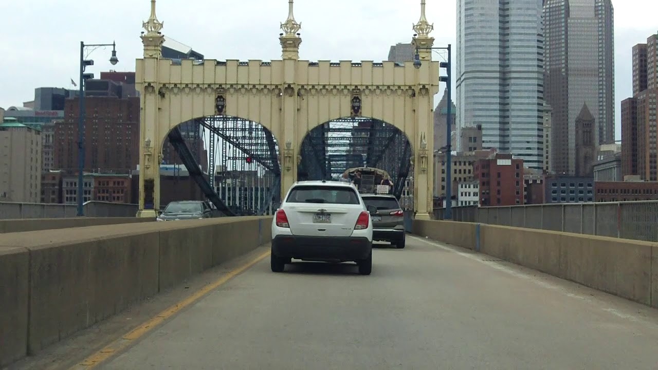 Smithfield Street Bridge northbound [ALTERNATE TAKE]