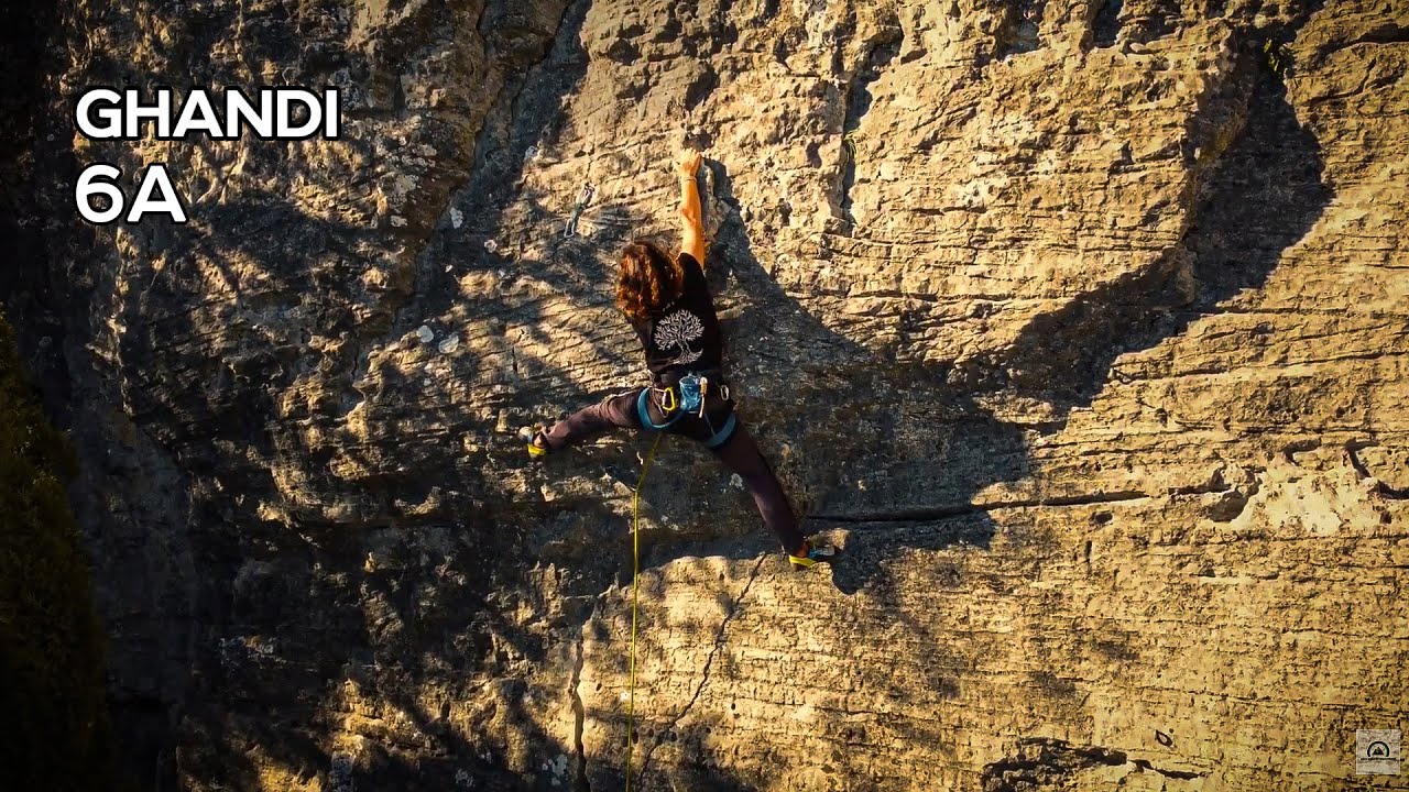 Ghandi (6a), Terza Torre | Rock faces of Valmarecchia