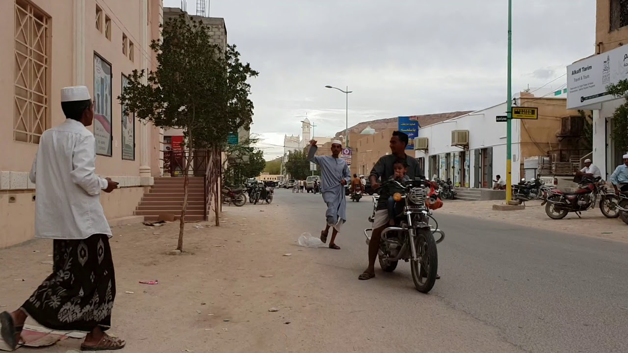 JALAN JALAN DI KOTA TARIM HADRAMAUT