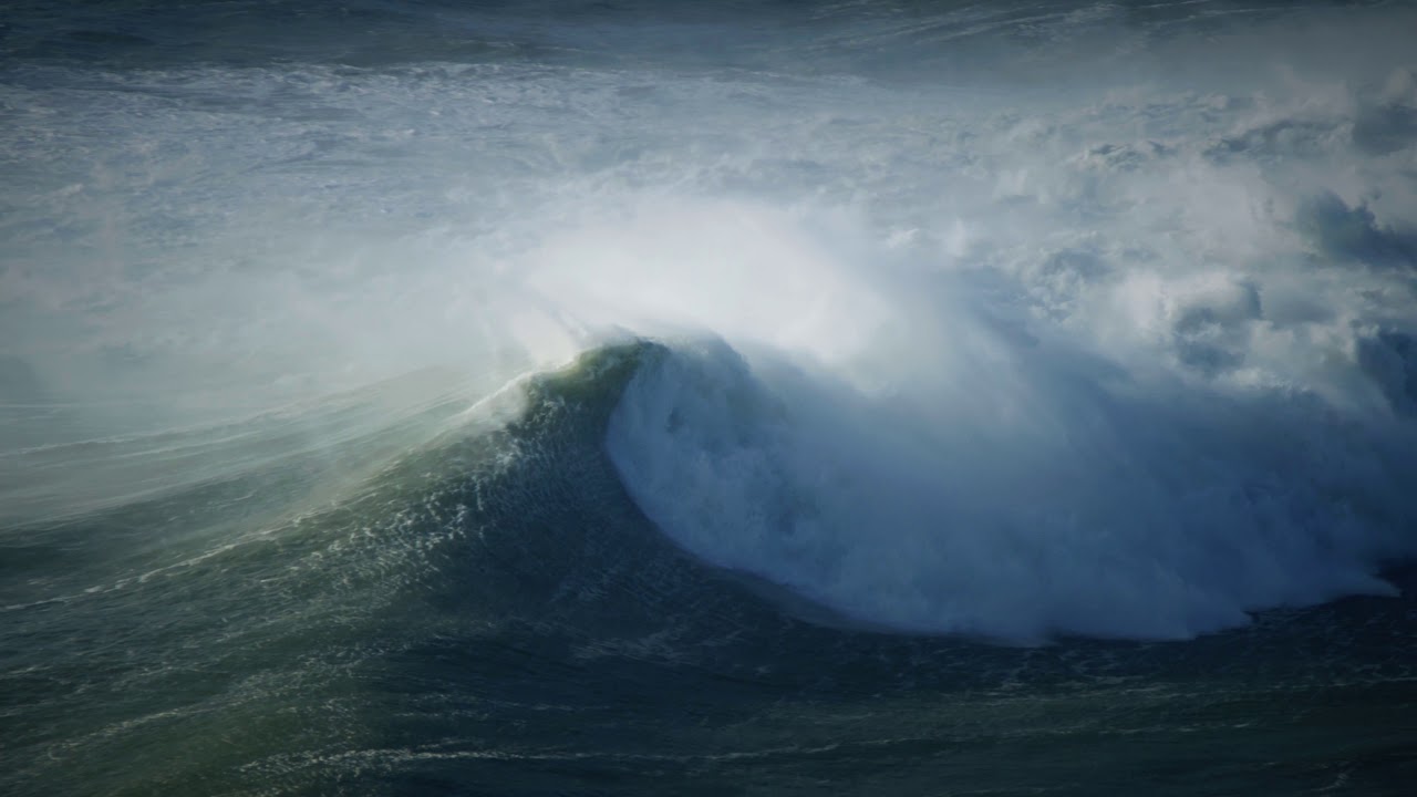 One hour of ocean waves crashing in Nazare, Portugal 4k
