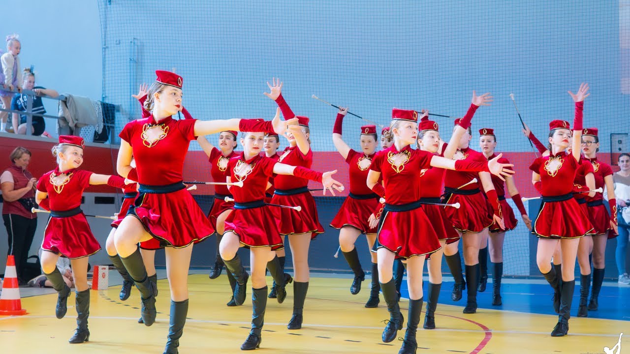 Defilada baton juniorki 2024 - La Bella Leśnica - 