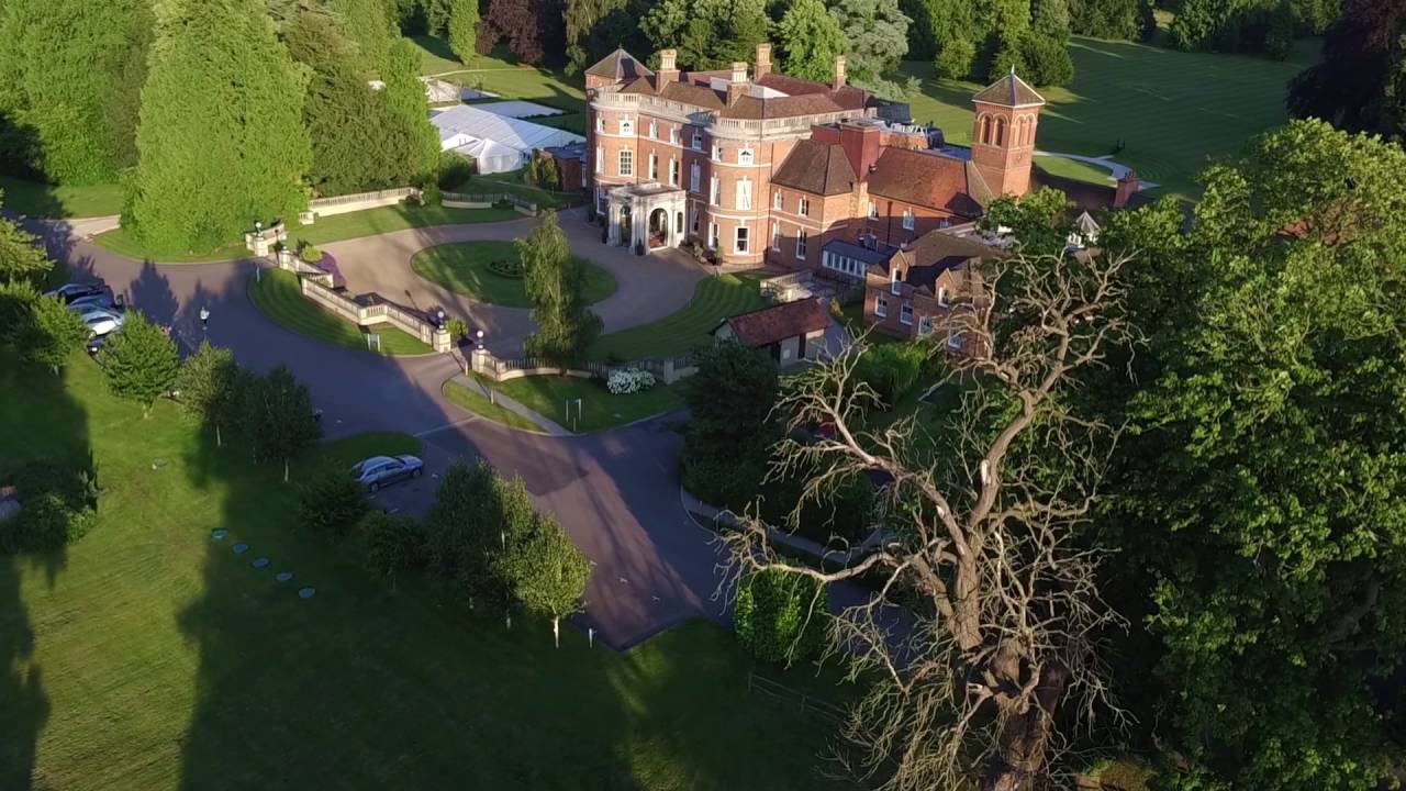 Oakley Hall Hotel - Luxury Country House Hotel in Hampshire