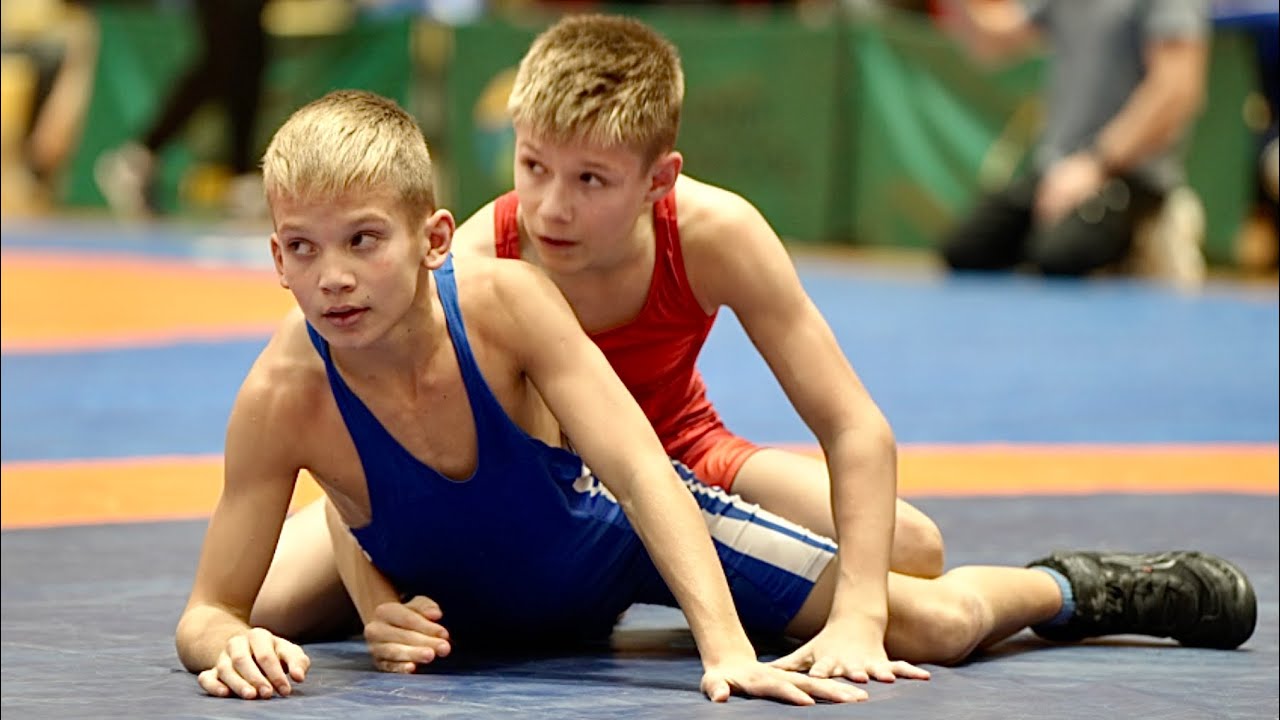 U17 Andrei Lapin (EST) vs Kirill Volkov (LAT) 41kg. Freestyle boys youth wrestling tournament.