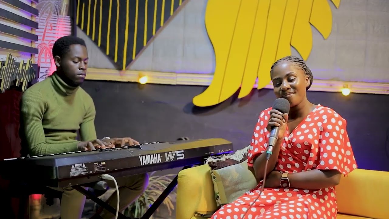 live Worship Session by Minister Favour Kukkiriza Ep2