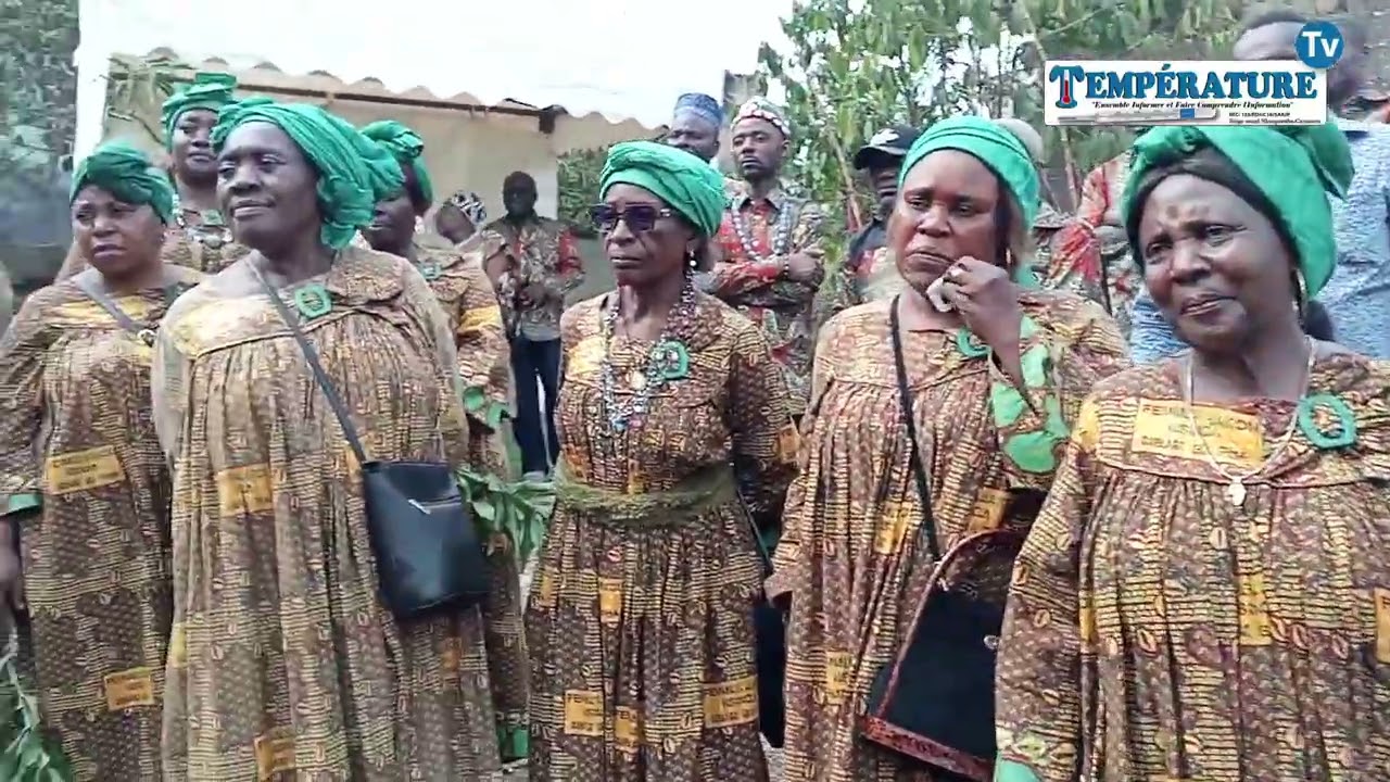 Inauguration du foyer Bakou de Nkongsamba en présence de sa majesté NGAKO NGALATCHUI roi des Bakou 