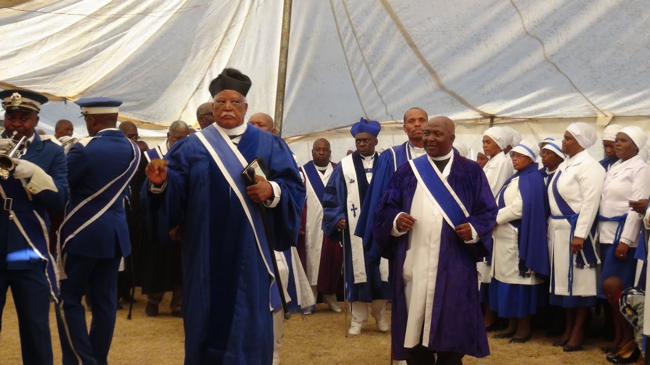 Father Masango’s St John’s Apostolic Faith Mission church - umgidi wokubonga kababaDuma nomama 2018