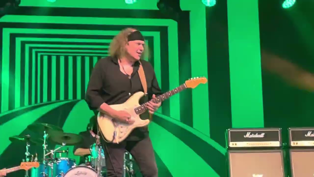 Julian Sas Going down LIVE Ribs en Blues Raalte 28-05-2023