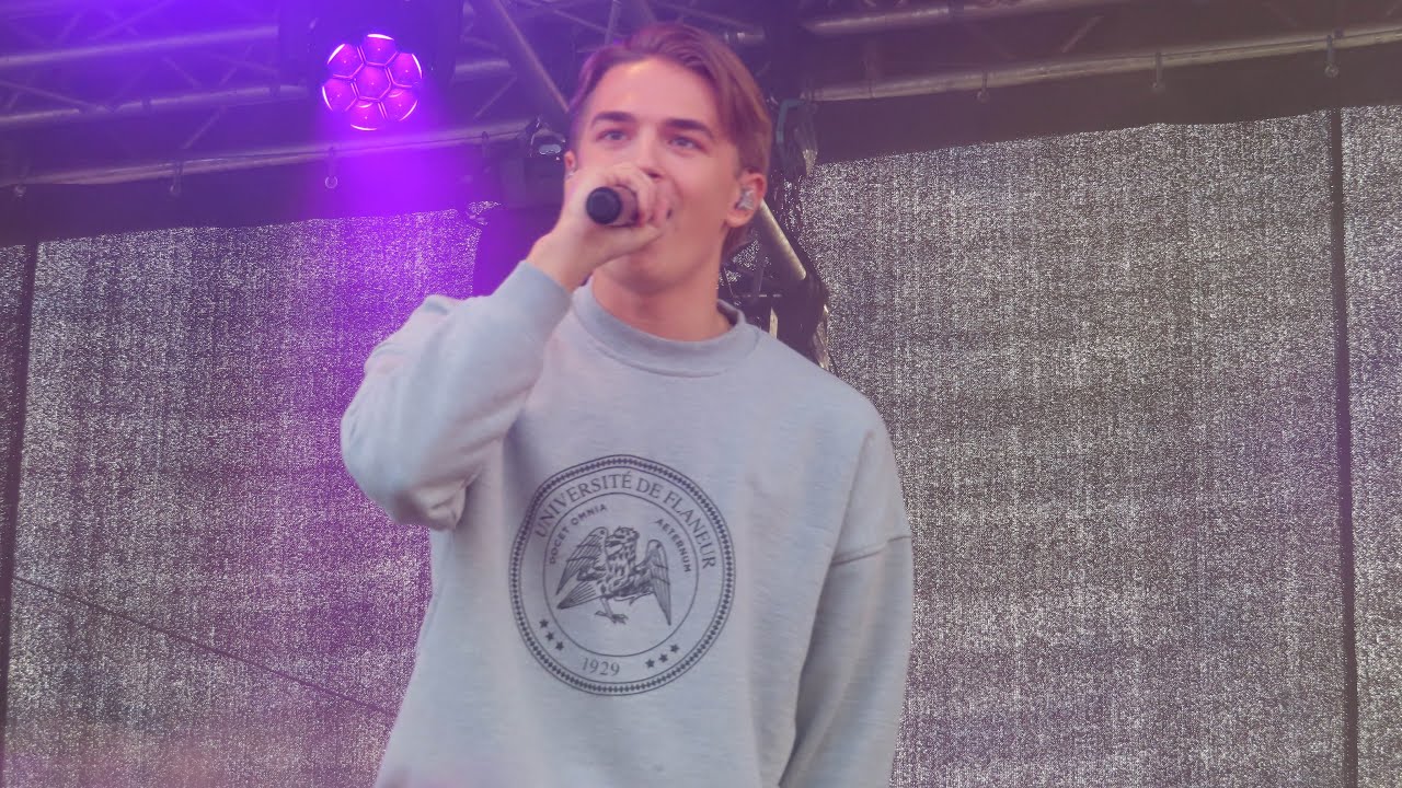 Antoon Hyperventilatie (Beachfestival Zeewolde)