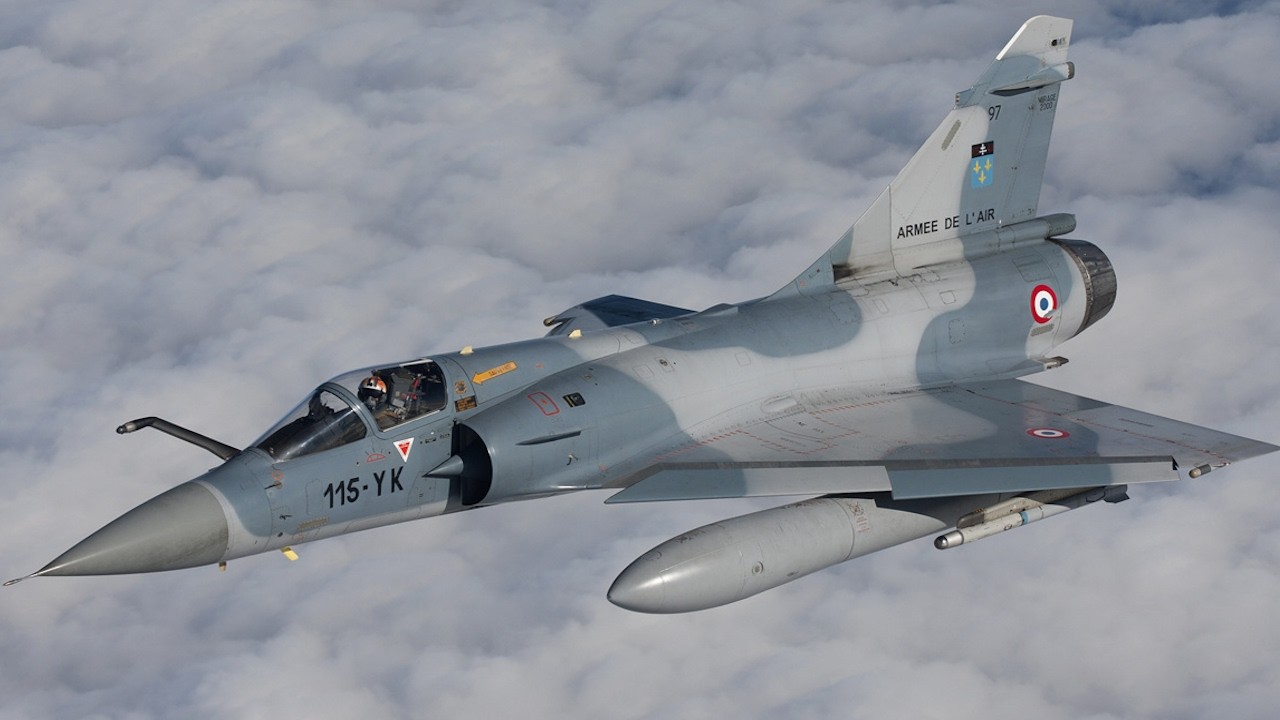 Mirage 2000 über der Ukraine: Eine Warnung für Deutschlands Verteidigung