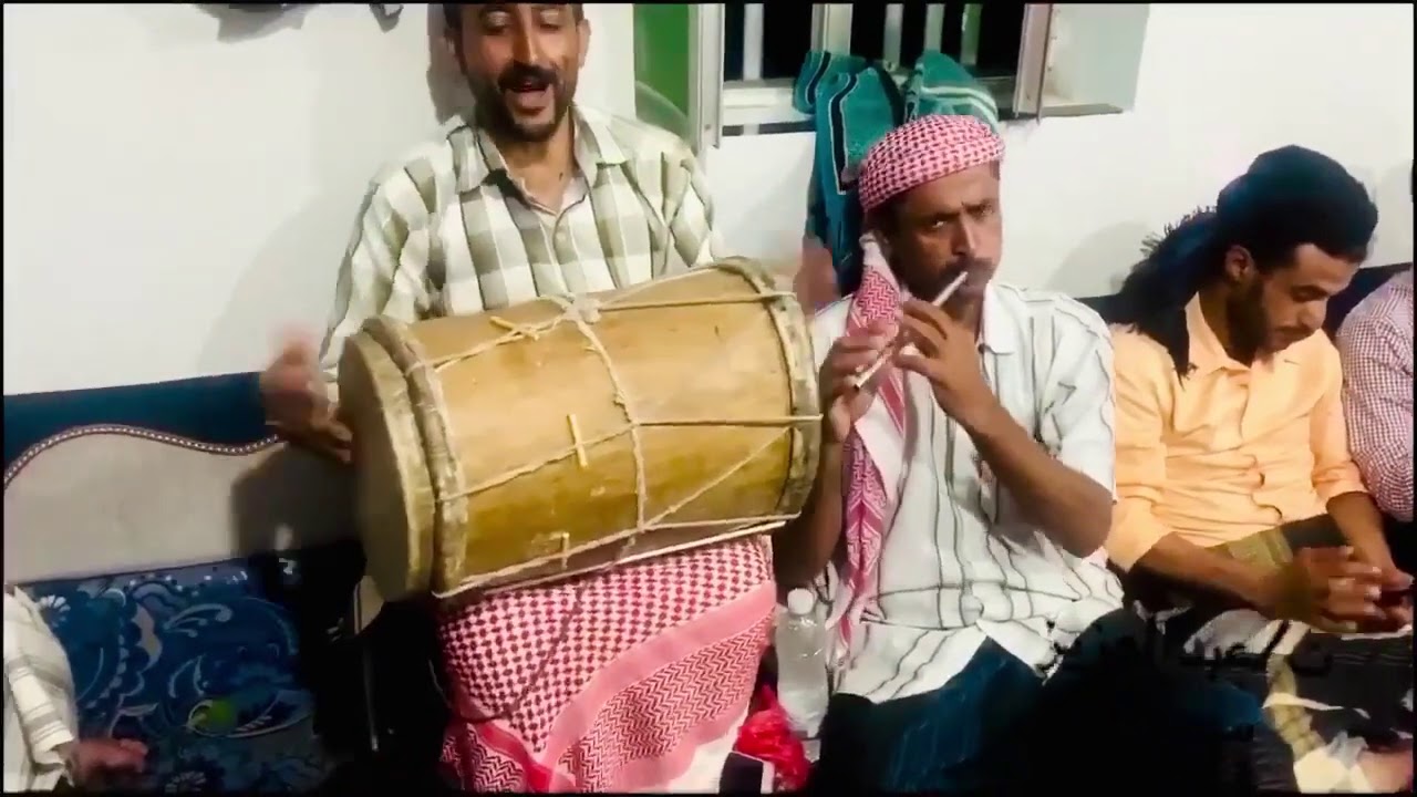 سالم علي قال ماشي بالسلا نقده  ما نقده إلا على من ضيّع الناموس مكلان الشعيب