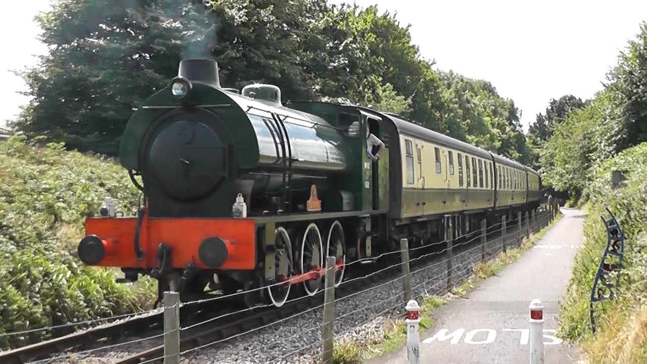 WD 132 'Sapper' on the Avon Valley Railway - Sunday 7th August 2016