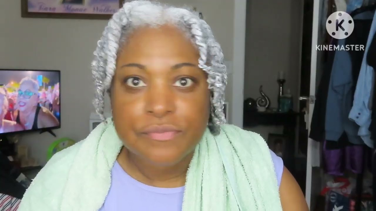 Styling my natural gray hair| Mielle