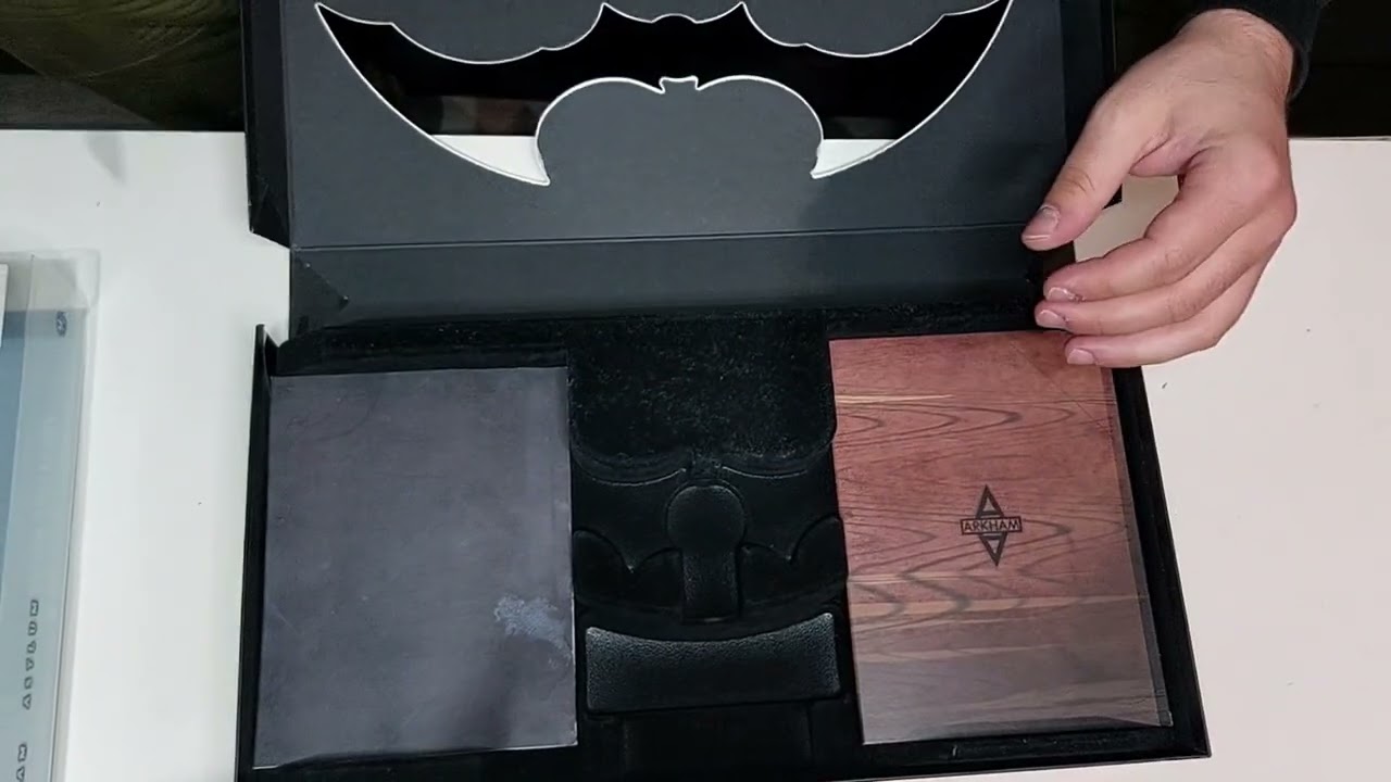 Unboxing / Batman Batarang : Arkham Asylum - Edition Collector