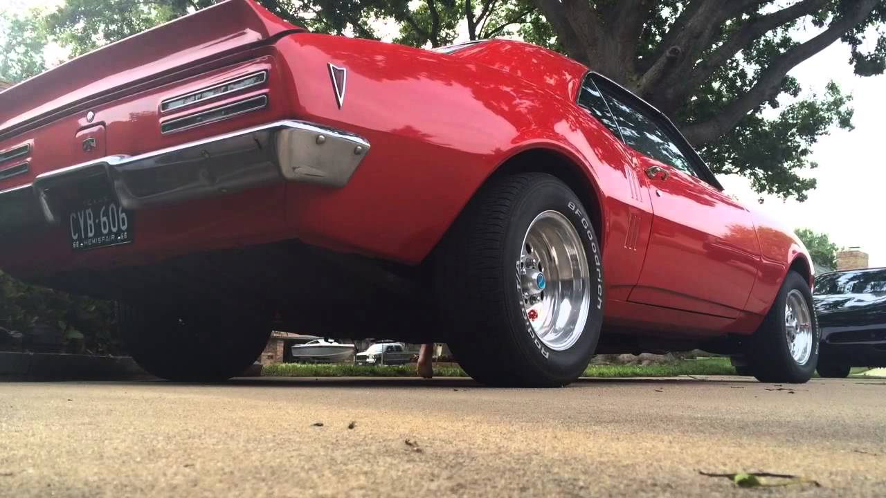 1968 Pontiac Firebird Straight Pipe Revs