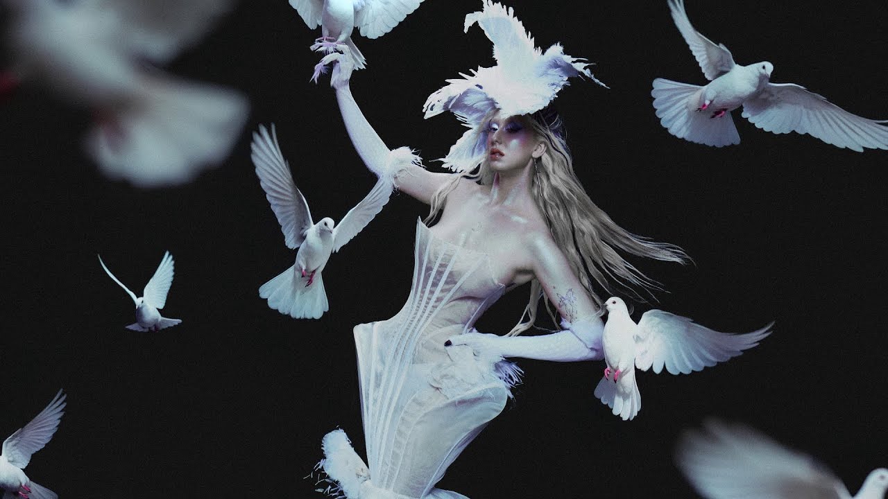 Luna - Hush husH (Lyric Video)