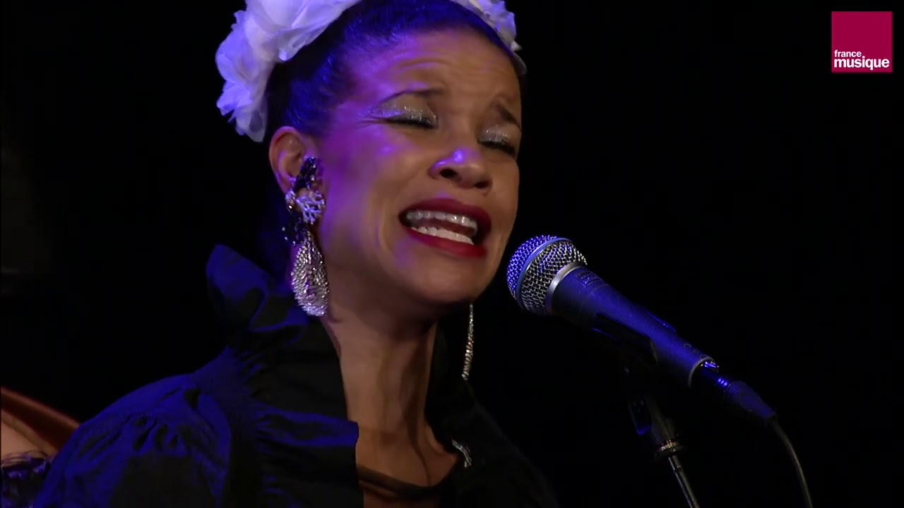 Dorothy Fields, Jerome Kern : The Way You Look Tonight (Hot Sugar Band, Nicole Rochelle)