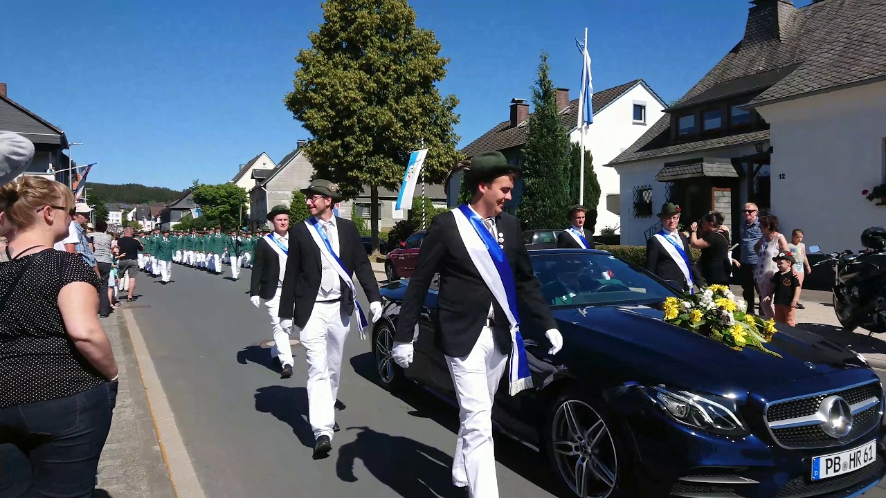 Schützenfest Oeventrop Am 01.07.2018 Festzug