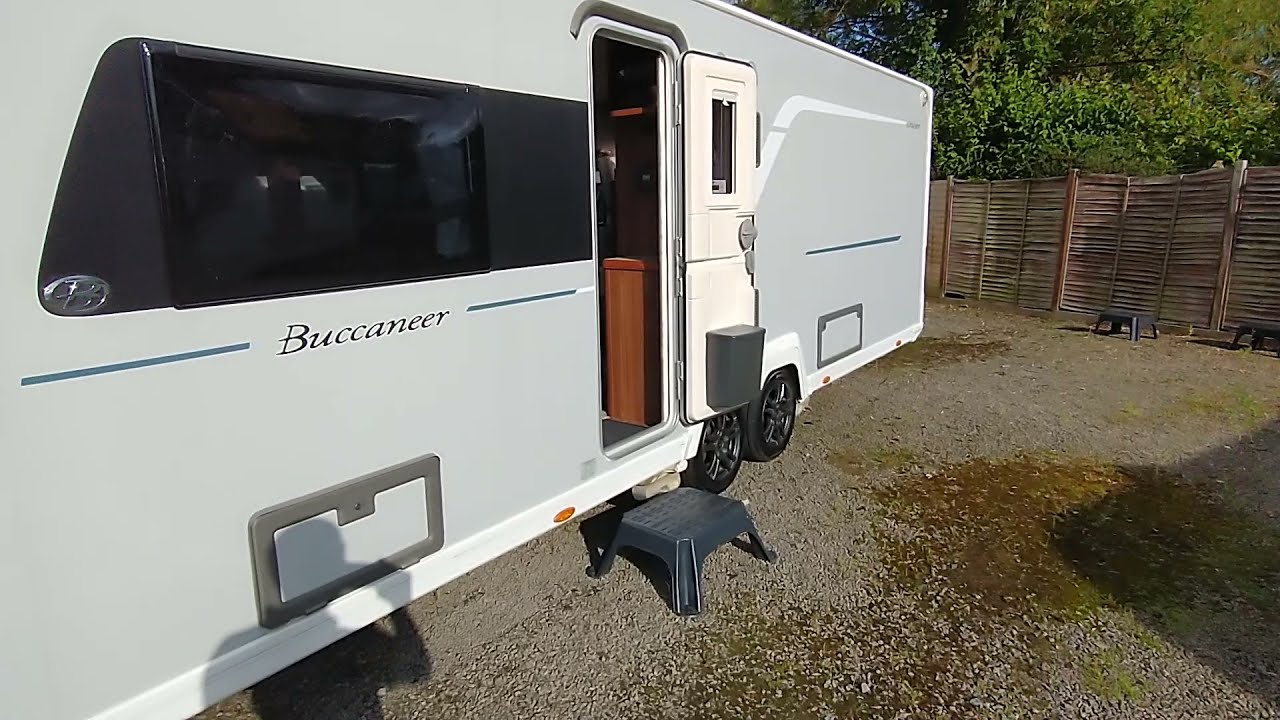 Buccaneer Cruiser inc. AWD PowrTouch motor mover    2015 model