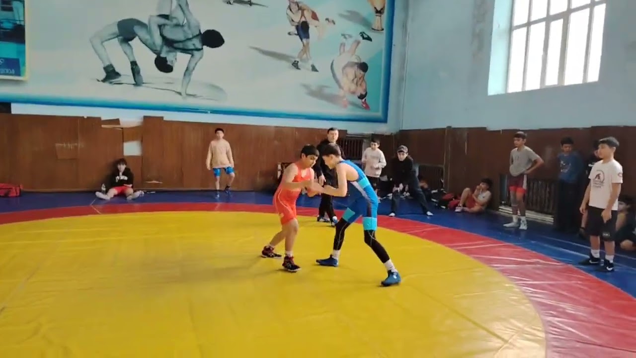 TASHKENT WRESTLING LEAGUE  AZIZXONOV ABU ZARR 48 KG  1 KRUG mp4
