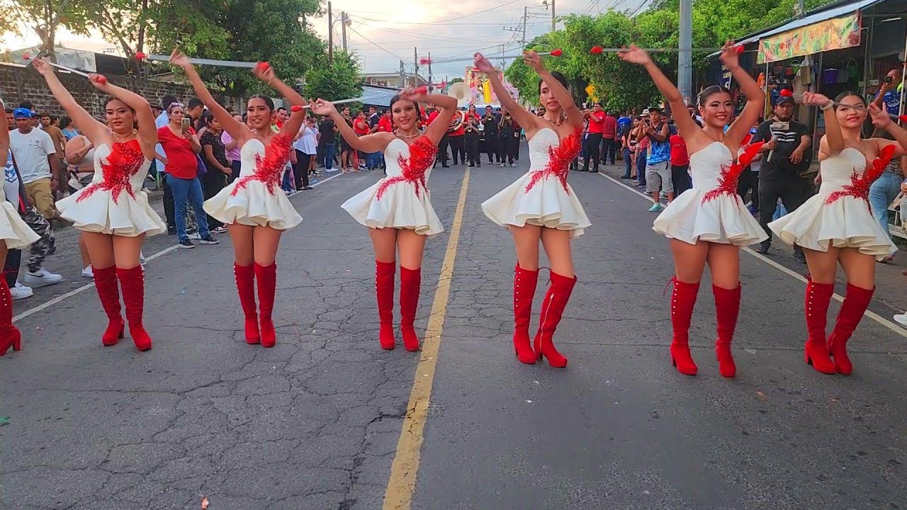 Espectacular Desfile del Correo en San Rafael Obrajuelo La Paz 2025