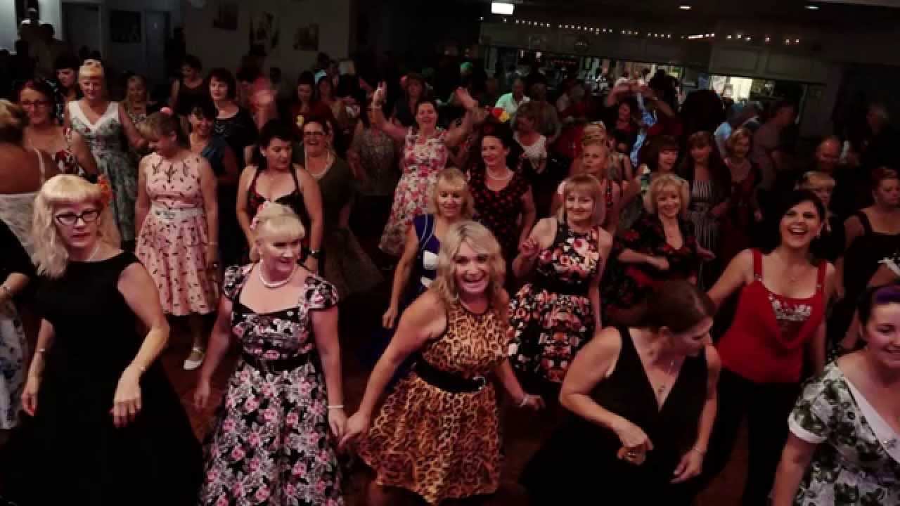The Lincolns Adelaide - With the Stroll Molls