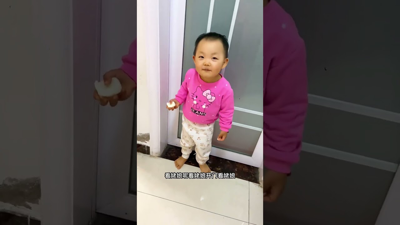 小时候特别讨厌妈妈的唠叨，反而越长大越喜欢听妈妈的碎碎念……养儿方知父母恩，愿天下所有的父母健康平安快乐……#记录真实生活 #上班族妈妈 #vlog日常 #用抖音视频记录我家庭的真实生活 #感恩父母