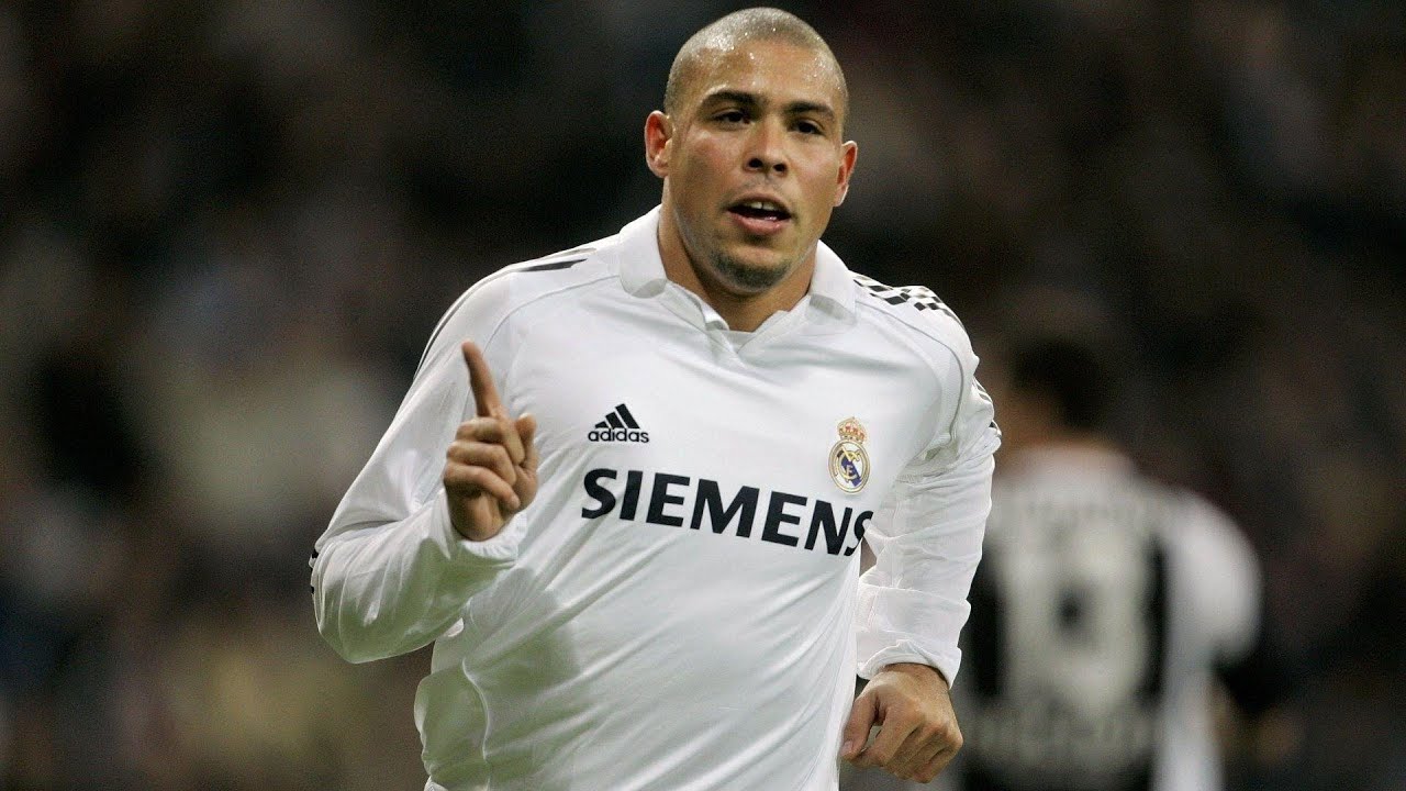 Ronaldo Fen&ocirc;meno o Melhor Centroavante de todos os tempos