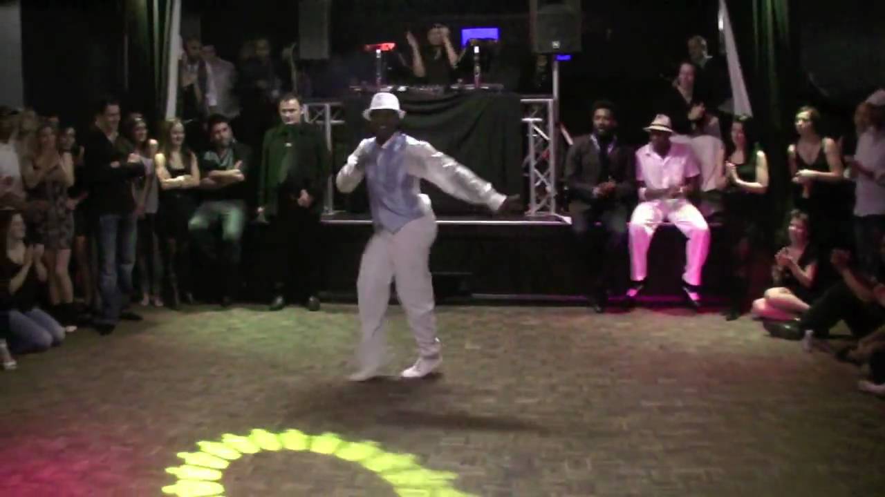 Ritmo Latino: Sami colombian salsa solo @ Haiti Fundraiser