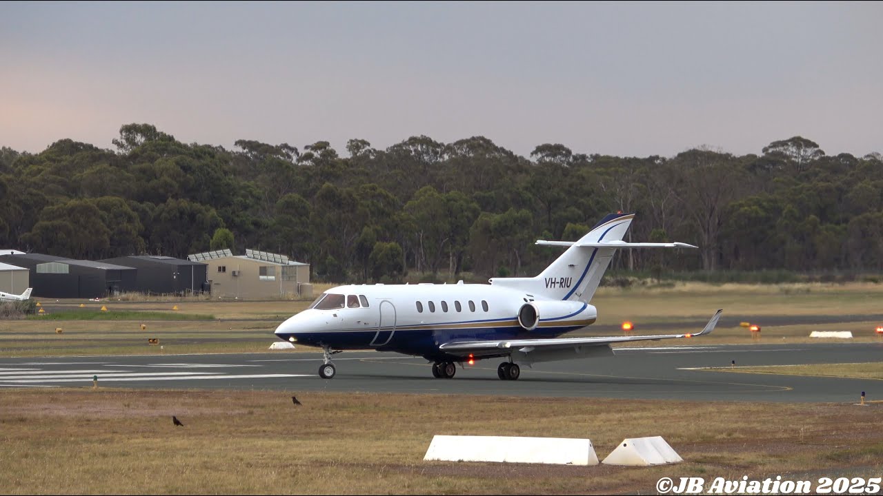 Hawker 800XP Short Field Takeoff at Bendigo Airport