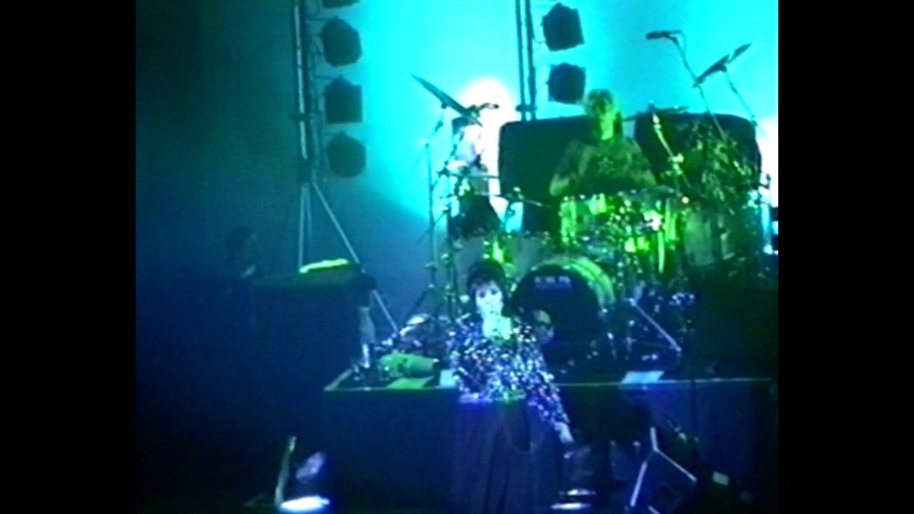 Siouxsie & The Banshees -  Luna Theater, Brussels  06.03.95  (Hi8 Master Full Show)