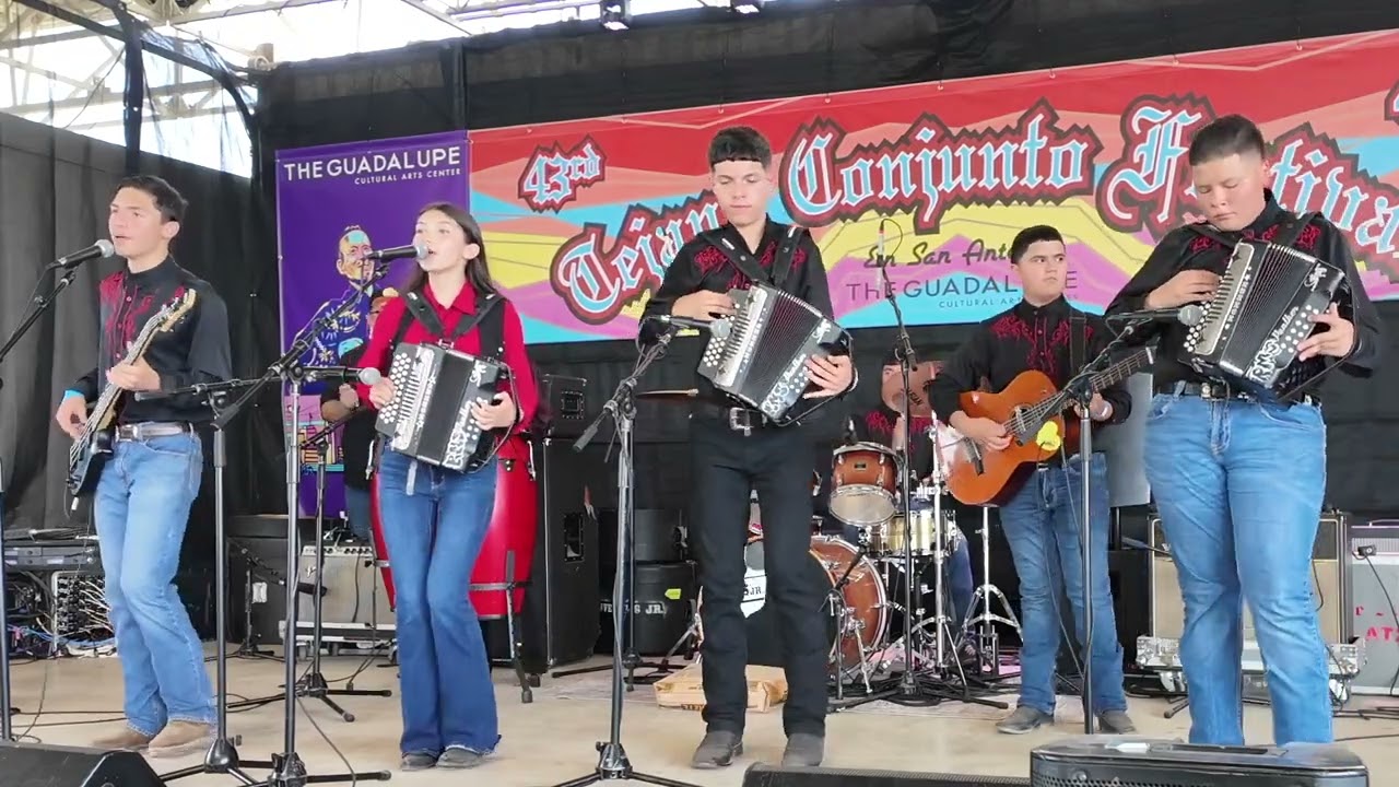 Roma Middle School Conjunto - La Múcura - 43rd Tejano Conjunto Festival in San Antonio TX 2025