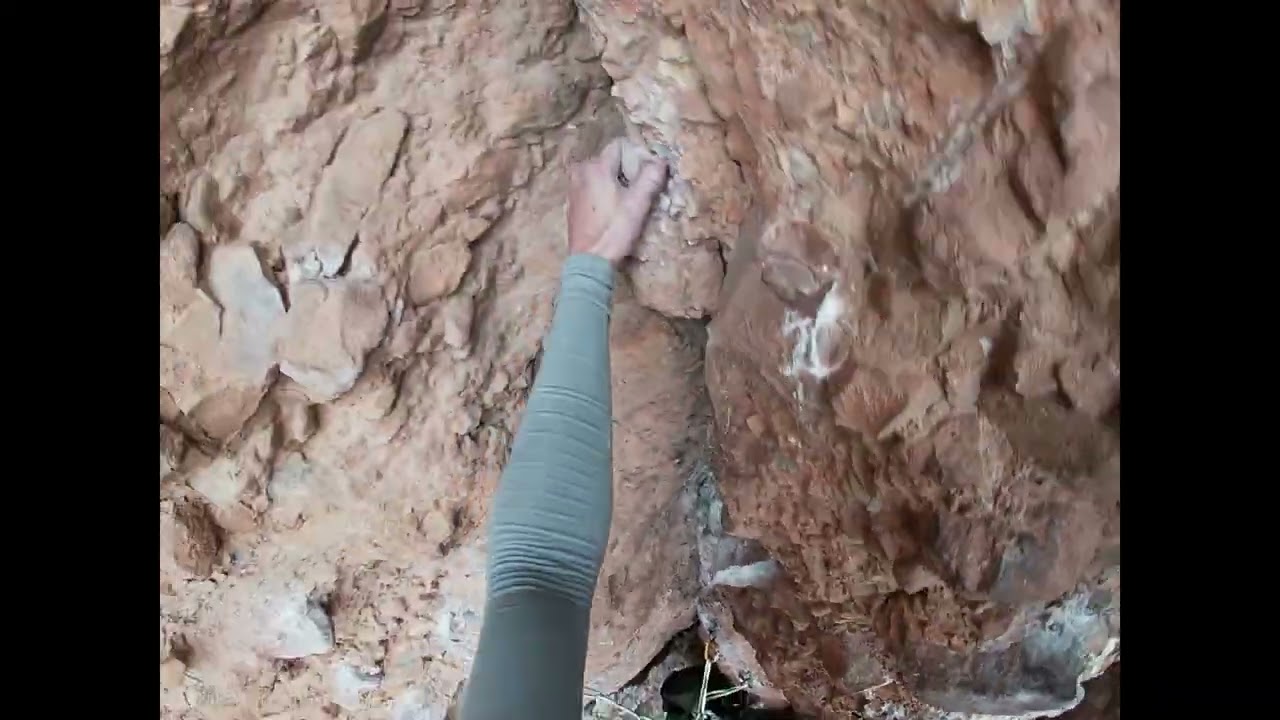 Vía Mosquitos 6b. La visera. Riglos