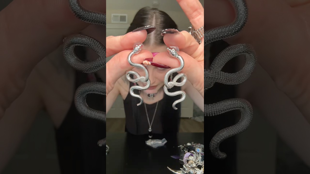 LOVE LOVE LOVE!! Pt 2 😻 #jewelryjar #unboxing #jewelry #mysteryjewelry #fashion #style #fyp #shorts