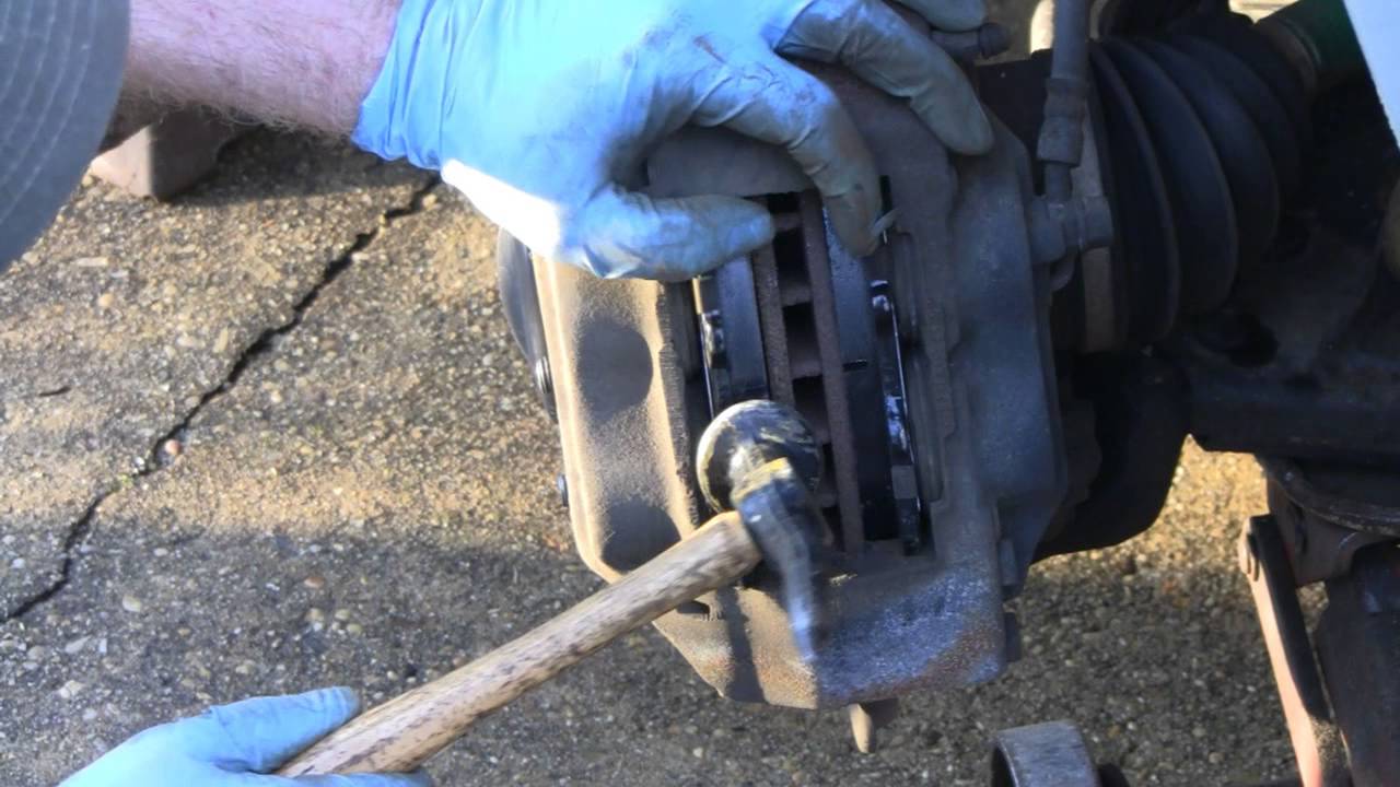 2004 TOYOTA TACOMA BRAKE REPLACEMENT