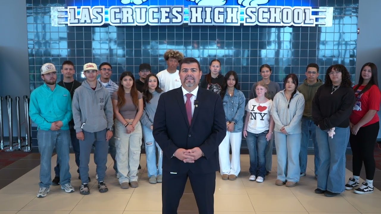 ¡Felices vacaciones de primavera de parte del superintendente Ignacio Ruiz!