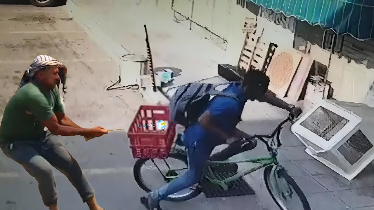 أغرب سرقات صورتها كاميرات المراقبة!! هذا البشر قلبه من حديد