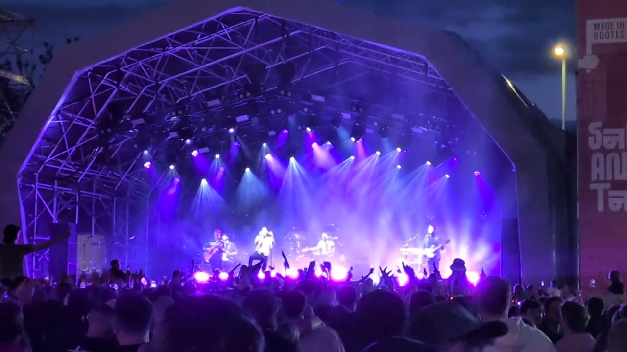 Helen, Oh I performed live by The K's at Salt and Tar Bootle, 08/08/2025