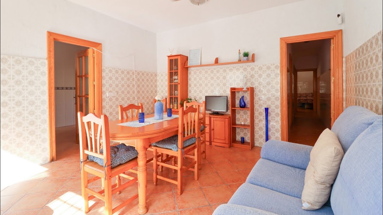 Reservado - C3098LG A 150M DE LA PLAYA,CHALET DE 3 HABITACIONES, 2 BAÑOS YSOLARIUM EN LOS ALCÁZARES.