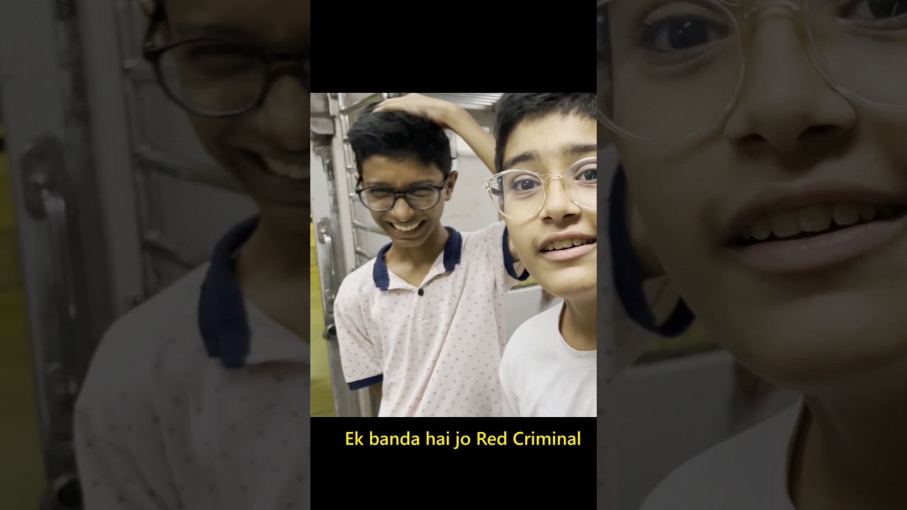 Prank with Funny Kids In Local Train Mumbai 😂 #badge99 #funny