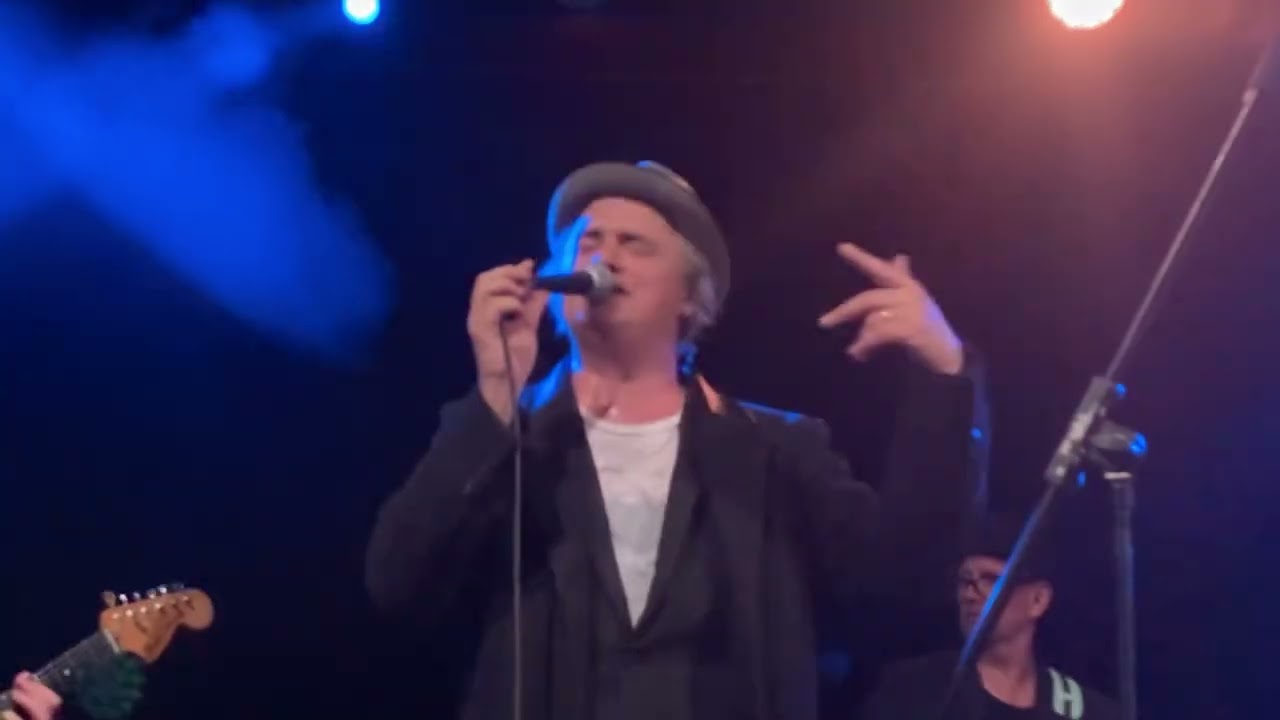 Peter Doherty - Panic (The Smiths cover) *** Täubchenthal Leipzig 03.05.2025