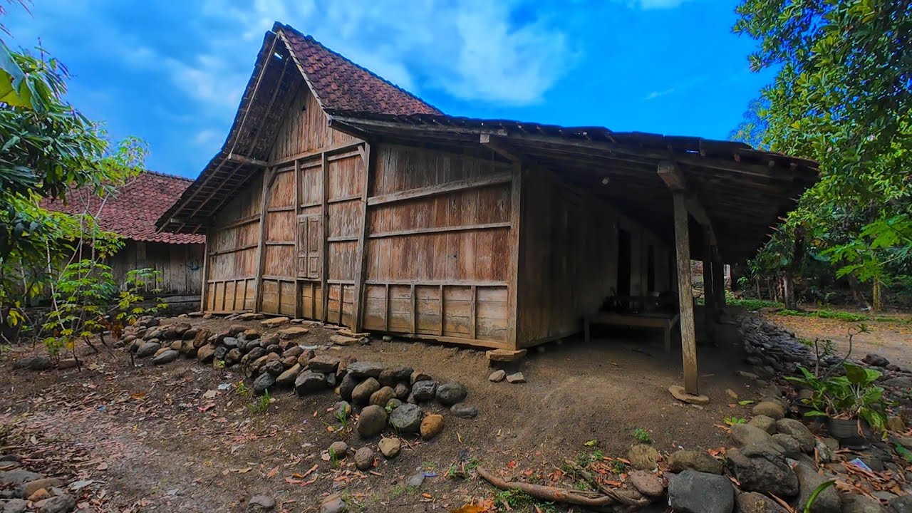 SUASANA JADUL KAMPUNG SUKU JAWA SERASA KEMBALI LAGI KE TAHUN 1970AN