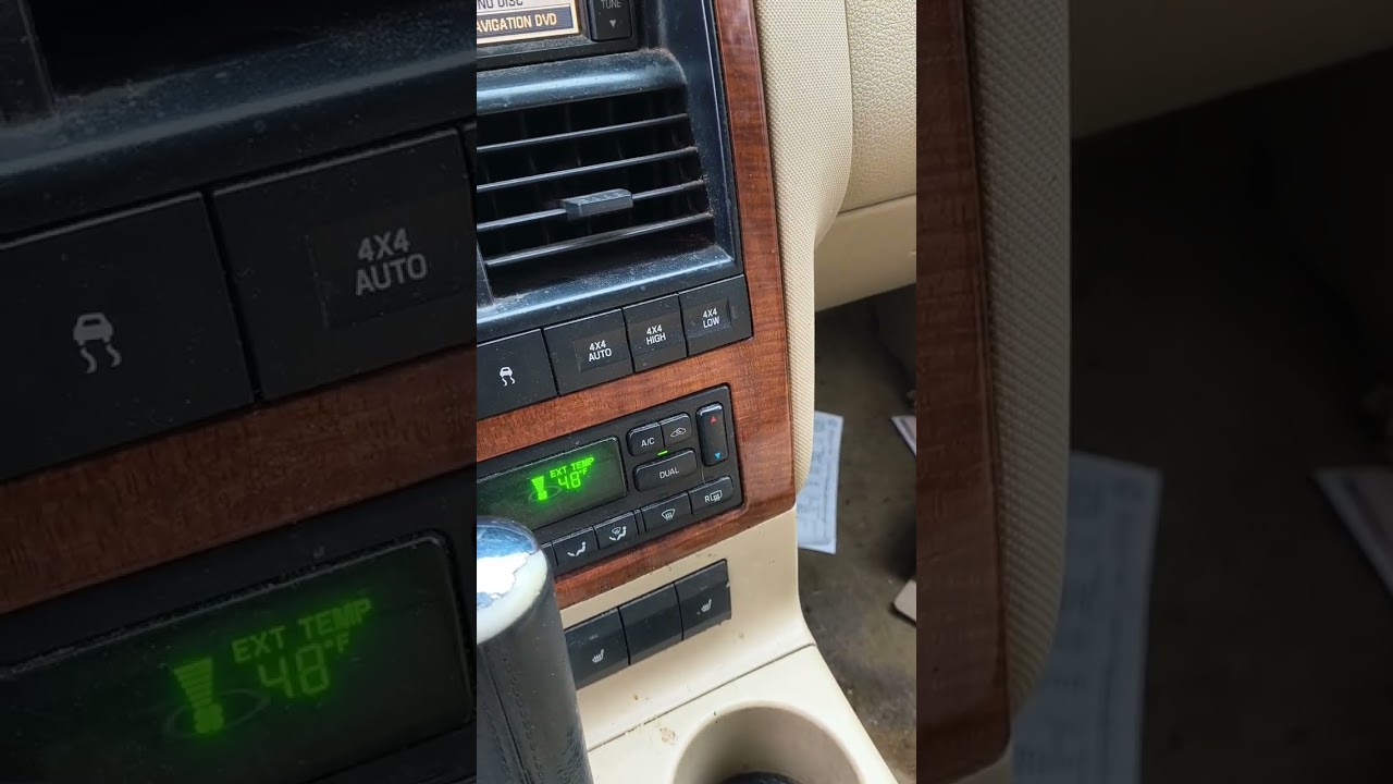 The 2006 Ford Explorer has a mustang engine