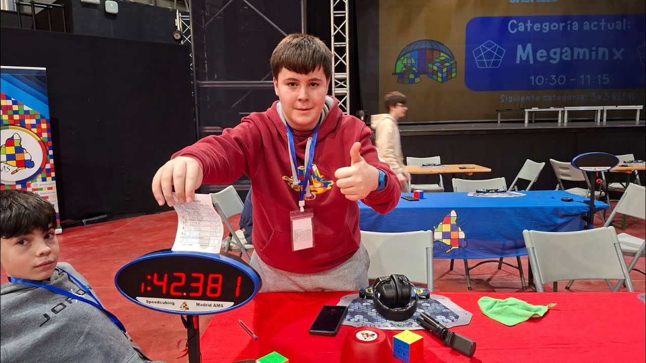 Megaminx PR Avg (PB overall xddd)