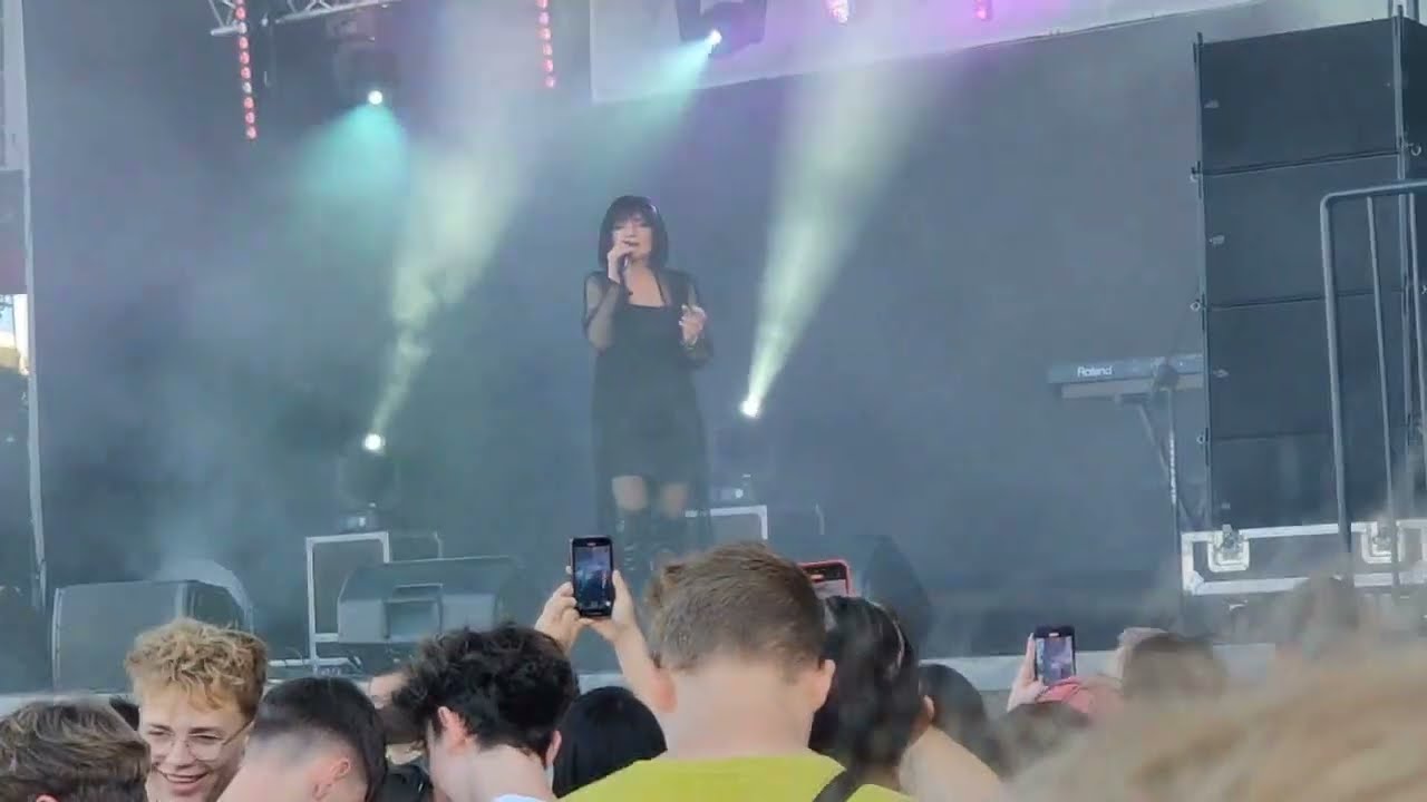 Shazza - Live 2025