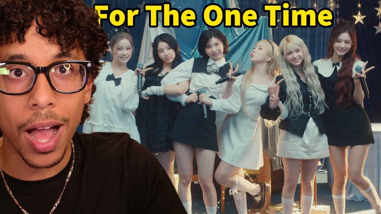 Holy l NMIXX Blue Valentine (Holiday Ver.) & Funky Glitter Christmas Special Live Stage Reaction
