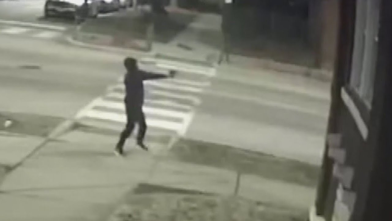 New video shows Chicago shooting that injured police