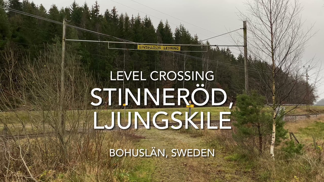 | * EMD 12-645E * | Järnvägsövergång // Level Crossing | Stinneröd, Ljungskile | Bohuslän [SE] |