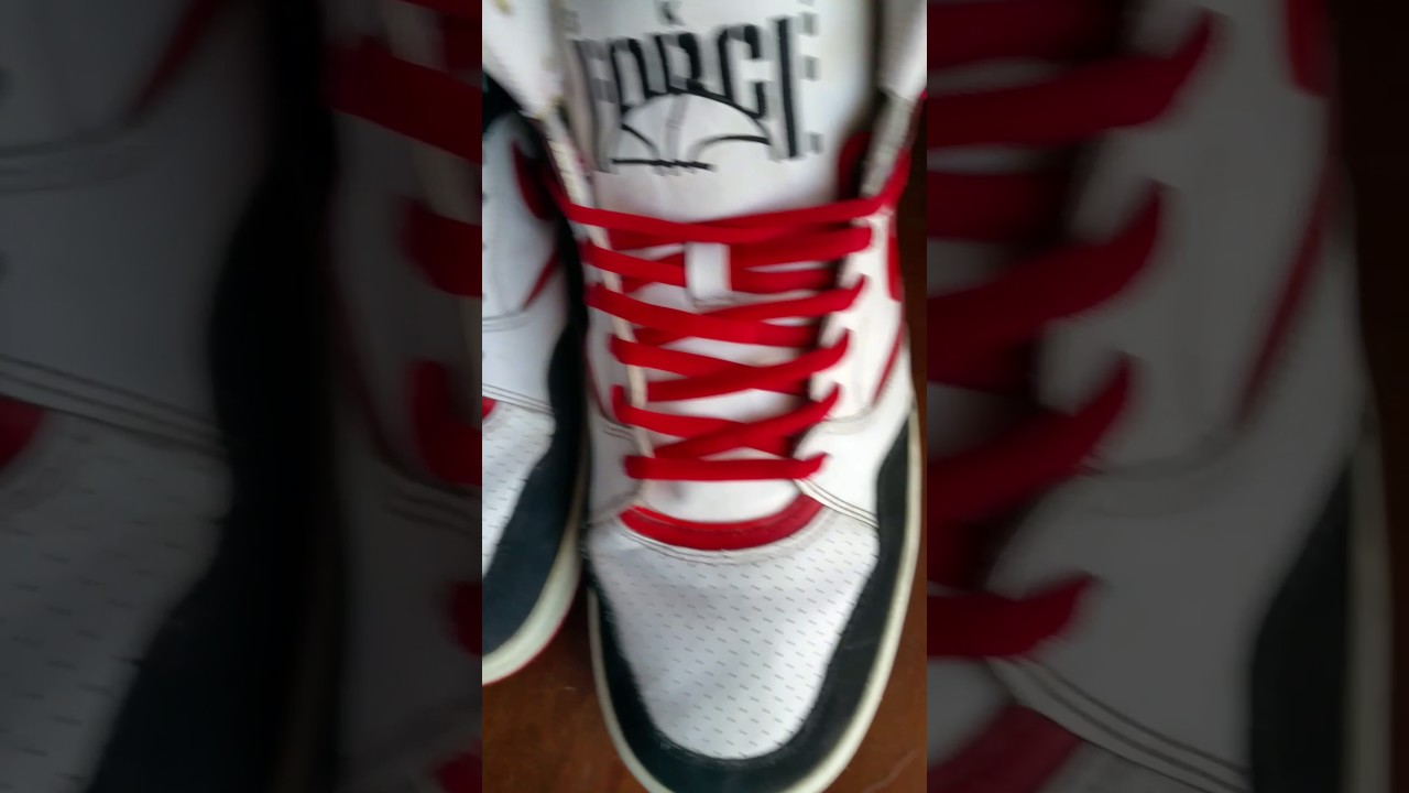 Fresh Shoelaces Swap Out on Nike Sky Force from the THRIFT!