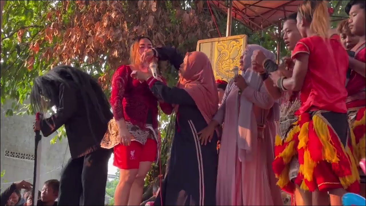 GEGER GEDEN MANOHARA VS LEK DAMIS & IBU YUNI DI ACARA BOYONGAN RUMAH DIMAS ZAENAL & ENDAH RATIH !